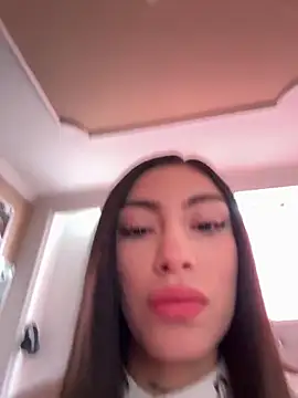 Bonny Eva online show from 05/06/26, 06:56
