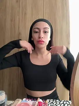 Snapshot of Bonny_Eva chatting on 07/02/26, 05:41 Bonny Eva online show from 07/02/26, 05:41