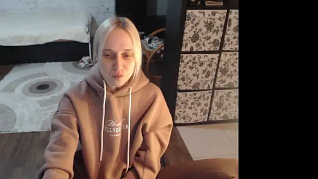 Your guilty pleasure1 online show from 02/11/26, 04:40