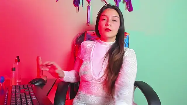 Snapshot of hazz_smith_ chatting on 02/12/26, 05:56 hazz smith online show from 02/12/26, 05:56