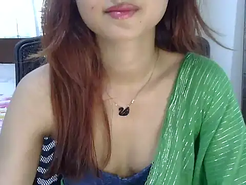 Maaya khan online show from 04/05/26, 09:16