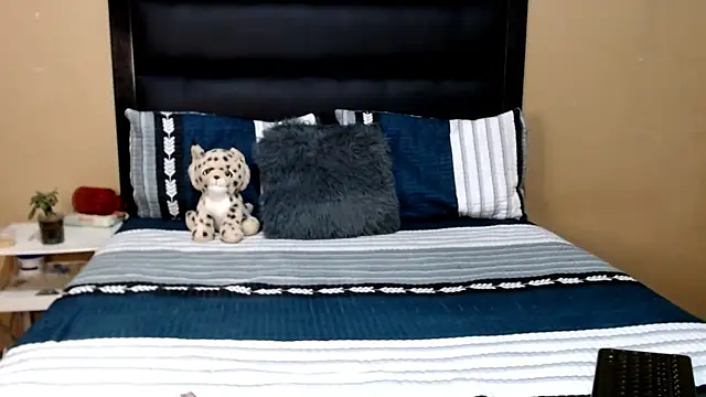 AppleAsss online show from 02/23/26, 08:31