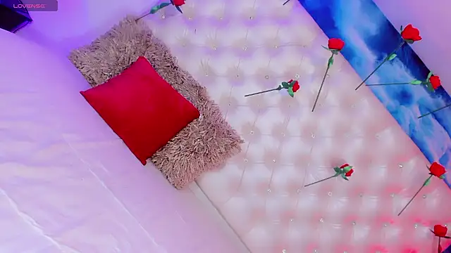 Snapshot of Baby_Lumina chatting on 02/13/26, 04:45 Baby Lumina online show from 02/13/26, 04:45