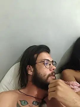 Snapshot of jonyboypriv chatting on 03/01/26, 12:43 jonyboypriv online show from 03/01/26, 12:43