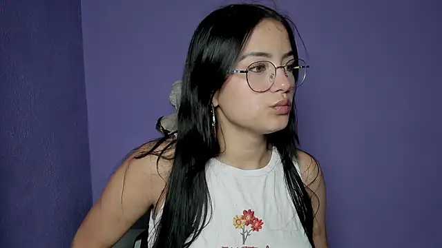 Snapshot of Sally_Black chatting on 02/19/26, 12:57 Sally Black online show from 02/19/26, 12:57