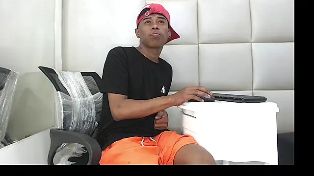 TonnyMarck online show from 02/12/26, 03:17