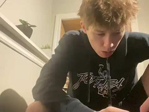 yourwhiteboy1 online show from 03/01/26, 03:17