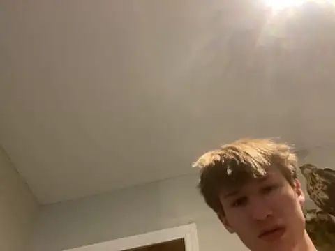 yourwhiteboy1 online show from 03/05/26, 01:02
