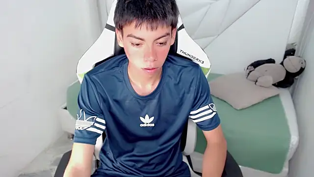 Liarr  online show from 01/31/26, 08:29