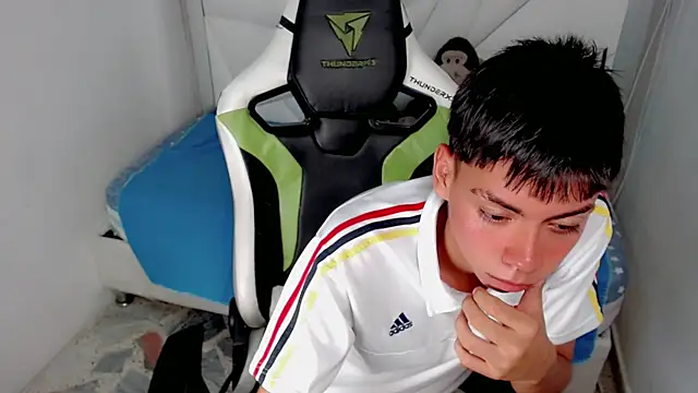 Liarr  online show from 02/07/26, 07:33