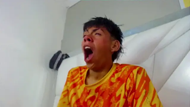 Liarr  online show from 04/12/26, 08:45