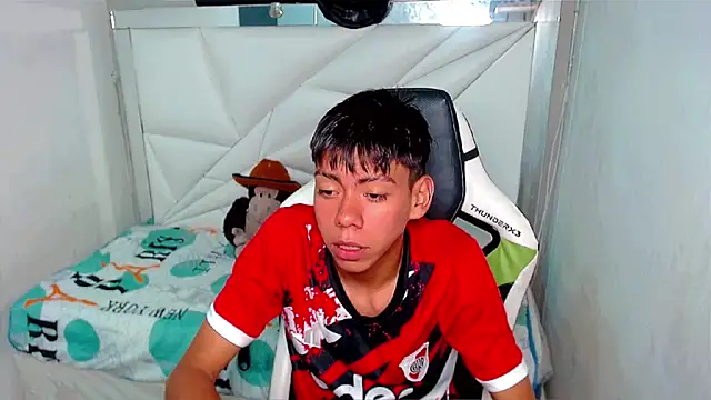 Liarr  online show from 03/13/26, 08:14