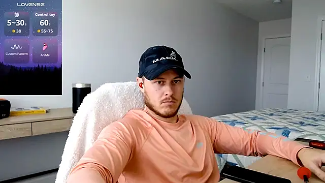 Snapshot of 69MAV69 chatting on 02/19/26, 04:37 69MAV69 online show from 02/19/26, 04:37