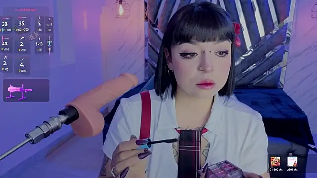  Vermell  online show from 02/19/26, 07:44