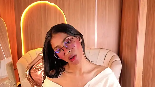 Alina b  online show from 03/04/26, 08:05