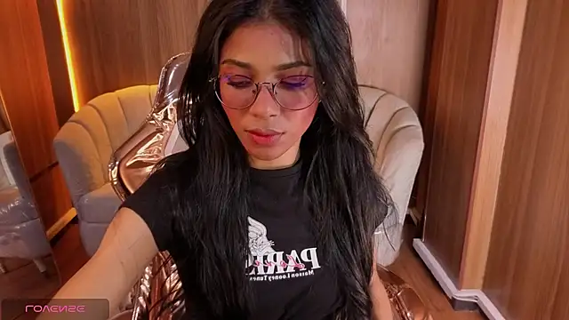 Alina b  online show from 05/30/26, 07:52