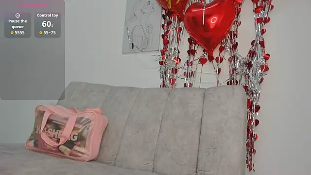 velvetluna  online show from 03/05/26, 11:18