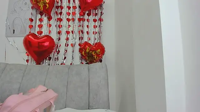 velvetluna  online show from 02/17/26, 10:56