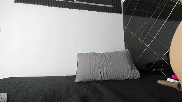 Snapshot of Bonniie_23 chatting on 02/22/26, 04:26 Bonniie 23 online show from 02/22/26, 04:26