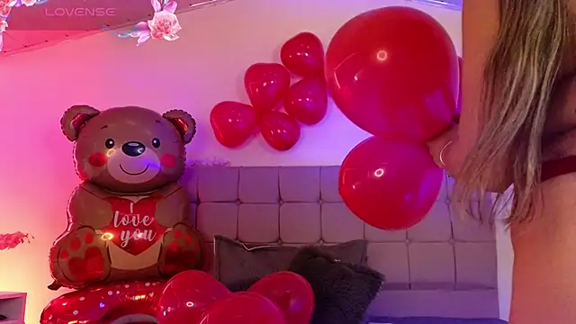 arycooper  online show from 02/14/26, 12:05