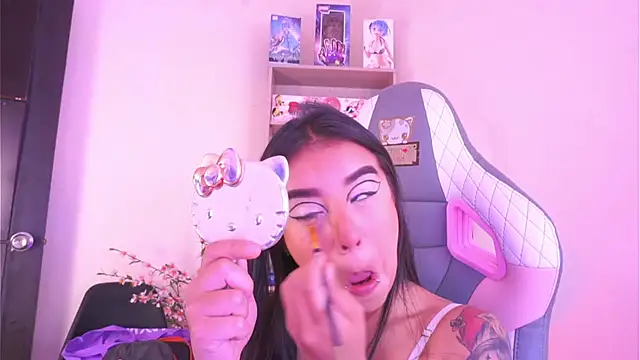 Snapshot of mavi_boo chatting on 02/27/26, 06:08 mavi boo online show from 02/27/26, 06:08