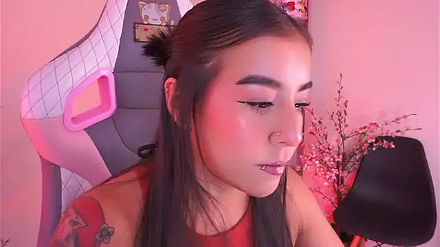 Snapshot of mavi_boo chatting on 02/06/26, 08:49 mavi boo online show from 02/06/26, 08:49