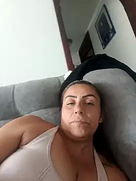 Snapshot of maynor_1998 chatting on 03/12/26, 04:22 maynor 1998 online show from 03/12/26, 04:22