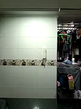 Snapshot of maynor_1998 chatting on 02/25/26, 03:12 maynor 1998 online show from 02/25/26, 03:12