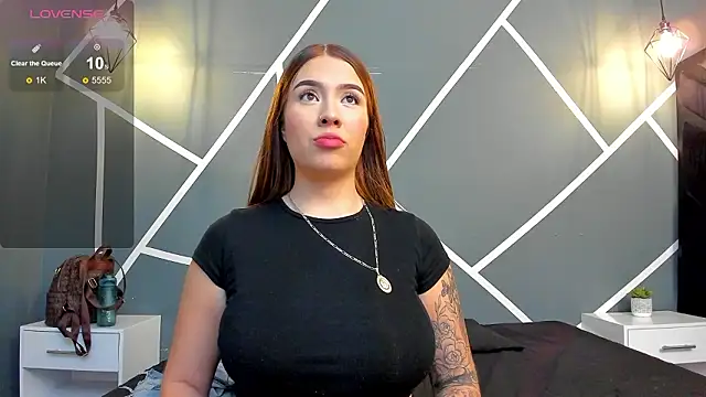 Hanna Becker  online show from 02/08/26, 01:53