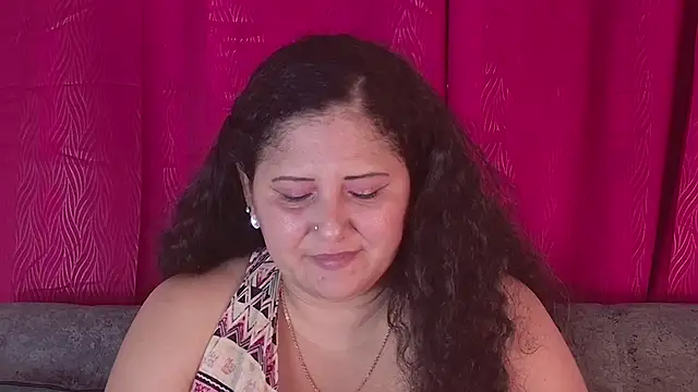 Snapshot of Genesis_Montenegro_OA chatting on 02/12/26, 01:11 Genesis Montenegro OA online show from 02/12/26, 01:11