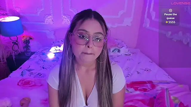 Snapshot of AngellVisen chatting on 02/10/26, 08:08 AngellVisen online show from 02/10/26, 08:08