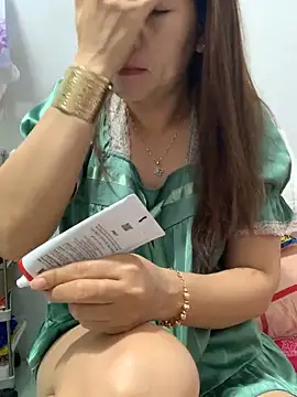 Snapshot of Baby-lovely69 chatting on 02/07/26, 11:35 Baby-lovely69 online show from 02/07/26, 11:35