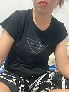 Baby-lovely69 online show from 03/23/26, 05:18