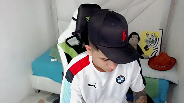 Black diamondd  online show from 02/13/26, 02:17