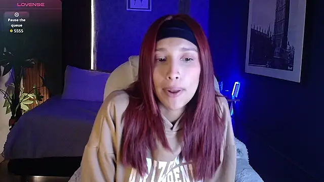 saphire  online show from 03/01/26, 02:00