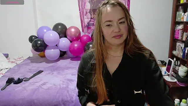 Tammy Parker online show from 06/06/26, 05:34