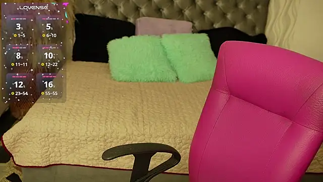 katt eyes  online show from 05/28/26, 01:39