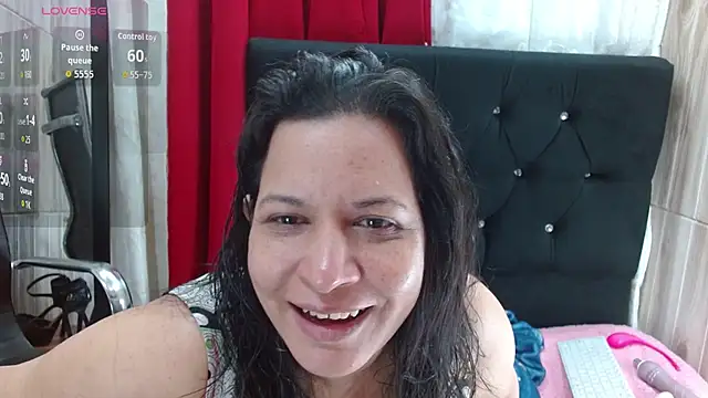 Camil4 milf 1 online show from 03/15/26, 07:21
