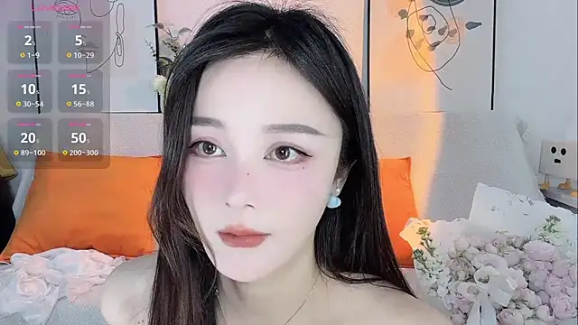 Lisa-295188 online show from 04/10/26, 08:43