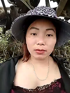 Ella-aa online show from 03/21/26, 06:03