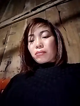 Snapshot of Ella-aa chatting on 02/12/26, 10:09 Ella-aa online show from 02/12/26, 10:09