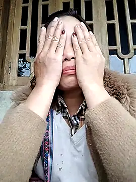 Snapshot of Ella-aa chatting on 02/23/26, 06:47 Ella-aa online show from 02/23/26, 06:47