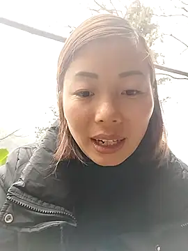 Snapshot of Ella-aa chatting on 02/05/26, 03:35 Ella-aa online show from 02/05/26, 03:35