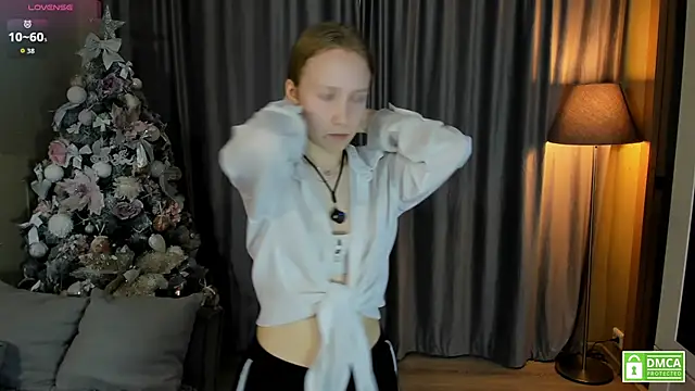 Cutie Ellis online show from 05/07/26, 12:30