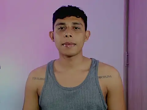 nilo2021 online show from 04/21/26, 01:42