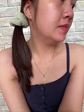 Snapshot of Baby-sexy69 chatting on 02/25/26, 04:12 Baby-sexy69 online show from 02/25/26, 04:12