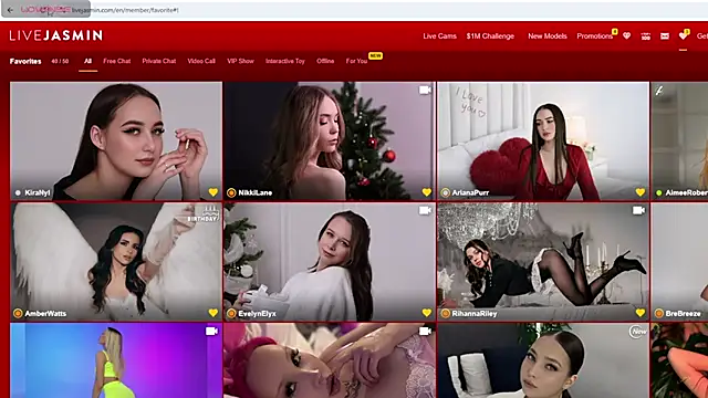 Snapshot of CrystalLili chatting on 02/26/26, 03:28 CrystalLili online show from 02/26/26, 03:28