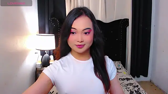 MajesticTransPinayDiva online show from 02/17/26, 06:00