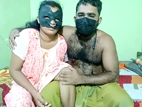 ShaniNsula2026 online show from 04/14/26, 05:40