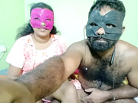 ShaniNsula2026 online show from 04/20/26, 04:26